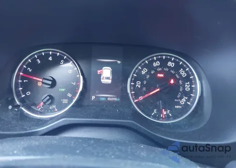 2020 Toyota Rav4 Xle из США, поврежденный, VIN 2T3W1RFV8LW073843